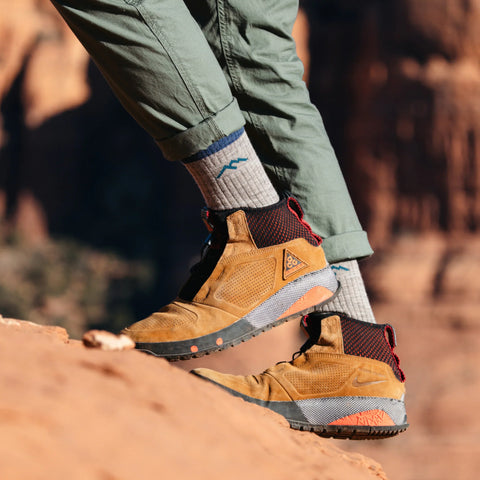 Men's Hiker Micro Crew Midweight Hiking Socks